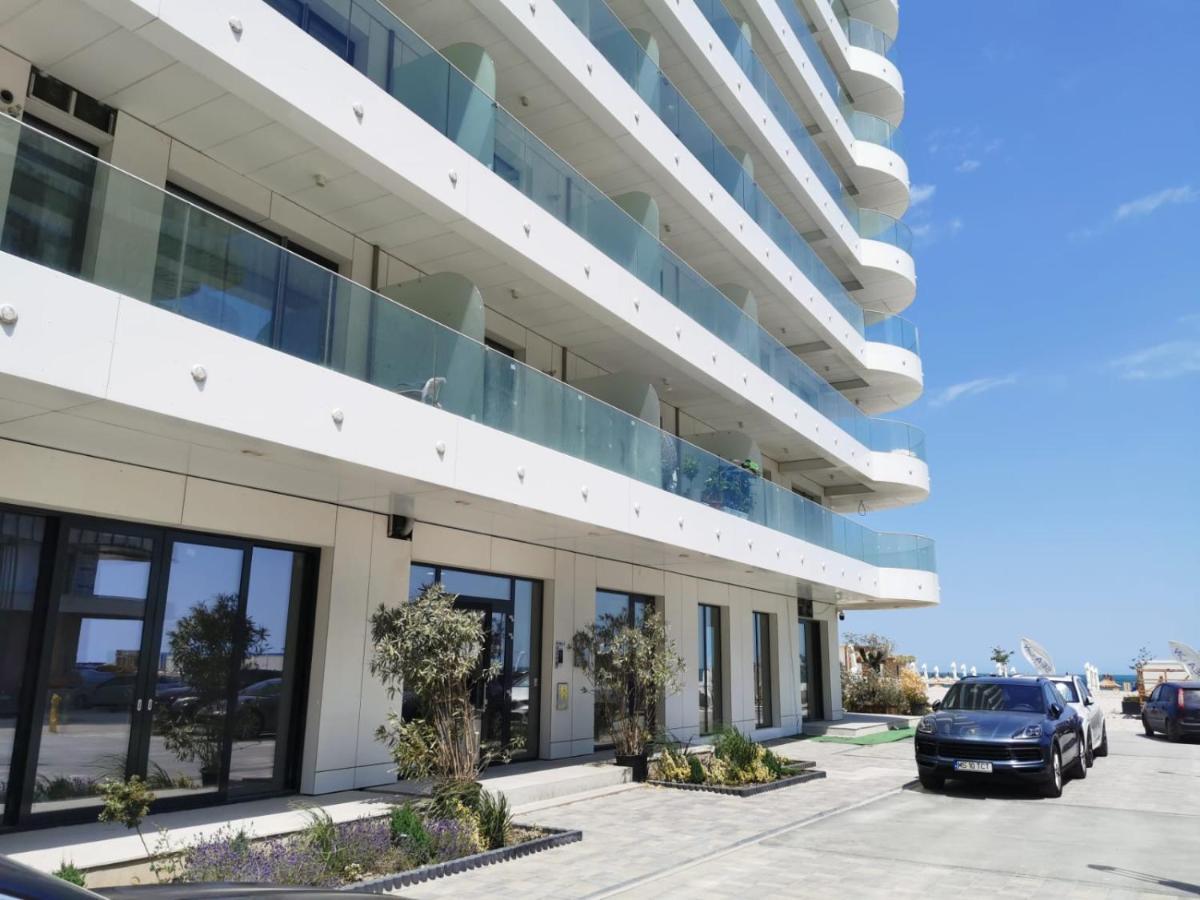 Studio Sea One Beach Apartment Mamaia Exterior photo